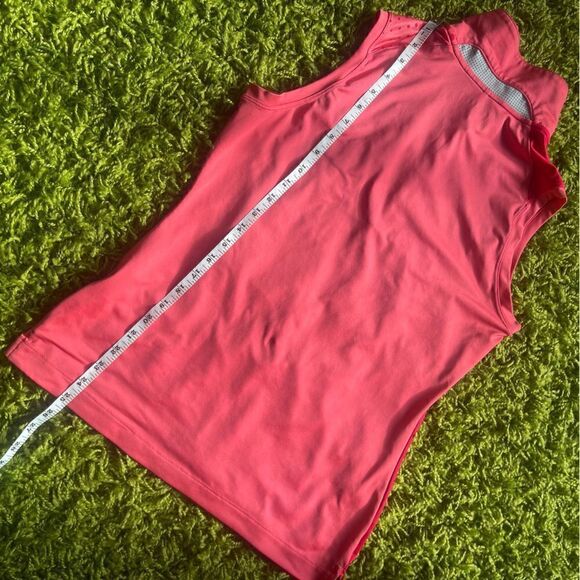 NIKE GOLF SLEEVELESS TANKTOP - Picture 7 of 10